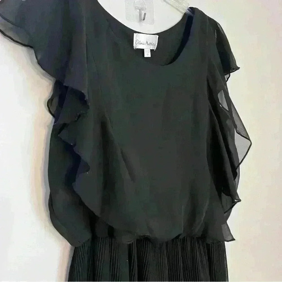 Olivia Mathews Sheer Layered Pleated Black Formal, Lined, Size 10 EUC - Picture 2 of 5